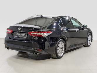 фото Toyota Camry VIII 2018