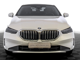 фото BMW 5 (G60/G61/G68) 2023