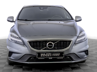 фото Volvo V40 II 2019