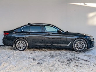 фото BMW 5 (G30/F90) 2021