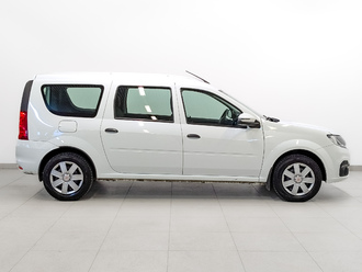 фото Lada Largus 2021