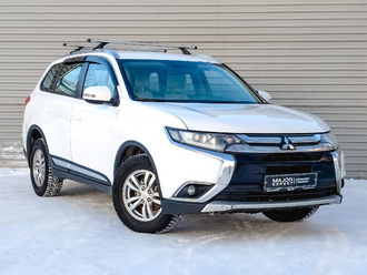 фото Mitsubishi Outlander III 2016