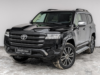 фото Toyota Land Cruiser 300 2022