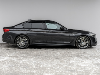 фото BMW 5 (G30/F90) 2020