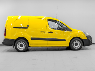 фото Peugeot Partner II 2021