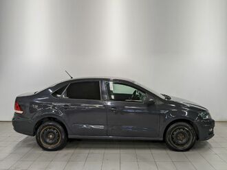 фото Volkswagen Polo Sedan 2016
