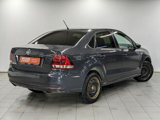 фото Volkswagen Polo Sedan 2016