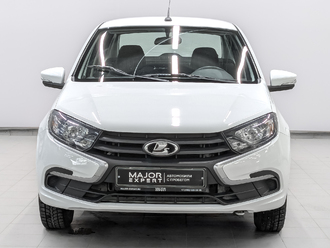 фото Lada Granta II 2023