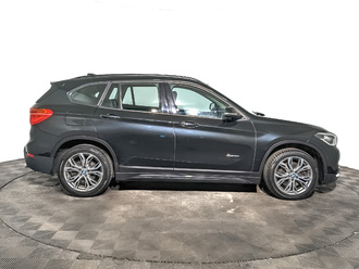 фото BMW X1 (F48) 2017