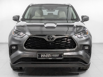 фото Toyota Highlander IV 2021