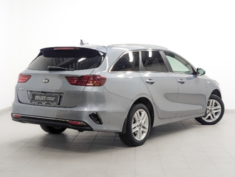 фото Kia Ceed III 2021