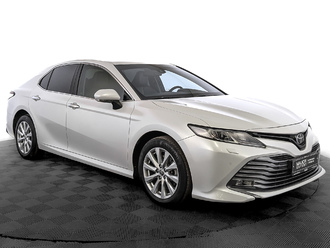 фото Toyota Camry VIII 2020