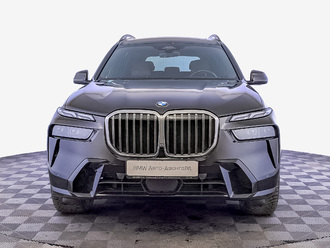 фото BMW X7 (G07) 2024
