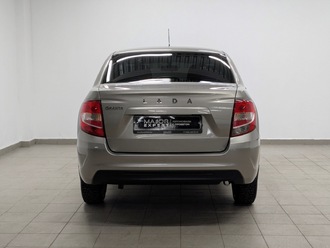 фото Lada Granta II 2020