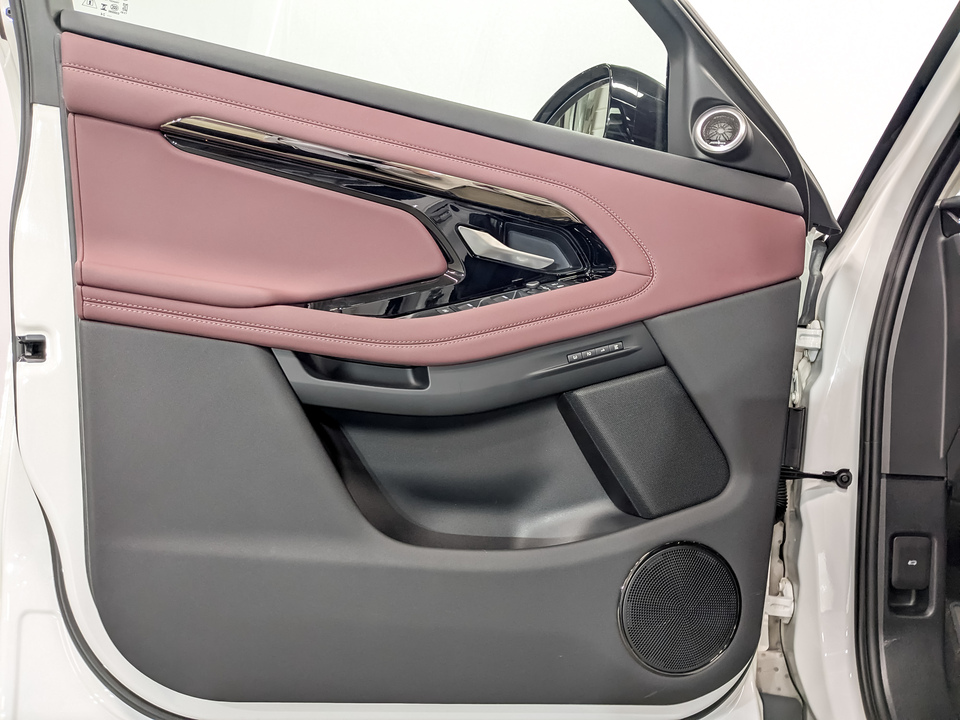 Land Rover Range Rover Evoque с пробегом в автосалоне Форис Авто