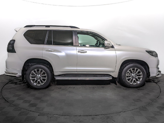 фото Toyota Land Cruiser Prado 150 2018
