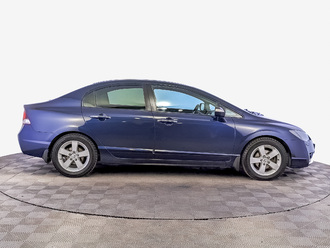 фото Honda Civic VIII 2010