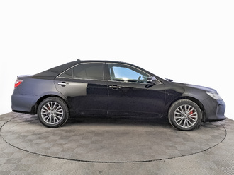 фото Toyota Camry VII 2016