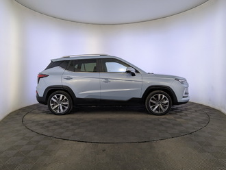 фото Москвич 3e 2023