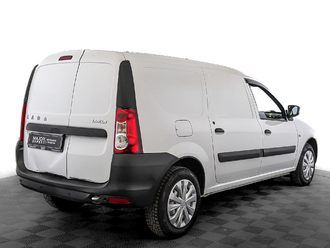 фото Lada Largus 2020