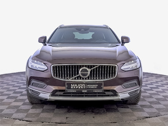 фото Volvo V90 CC 2021