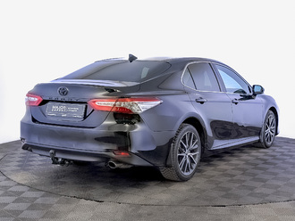фото Toyota Camry VIII 2021