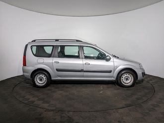 фото Lada Largus 2020
