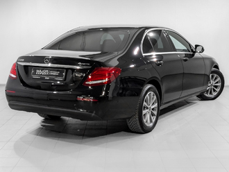 фото Mercedes-Benz E (W/S213) 2019