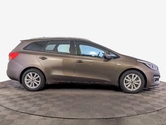 фото Kia Cee`d II 2017