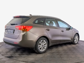 фото Kia Cee`d II 2017