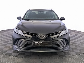 фото Toyota Camry VIII 2020