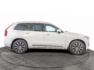 фото Volvo XC90 II 2021