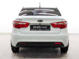 фото Kia Rio III 2012