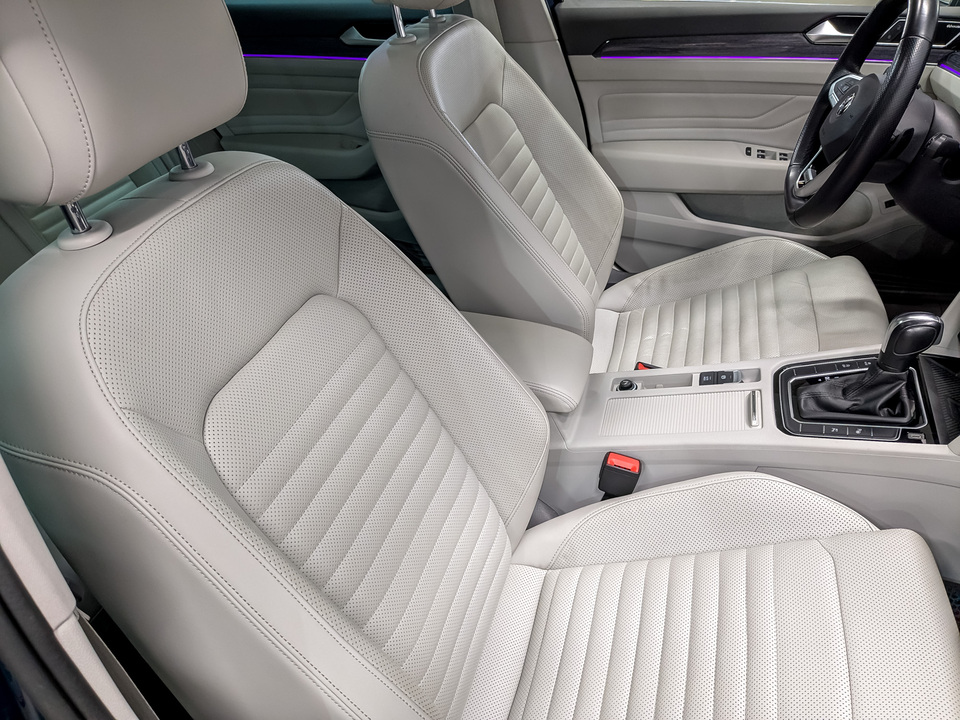 Volkswagen Passat с пробегом в автосалоне Форис Авто