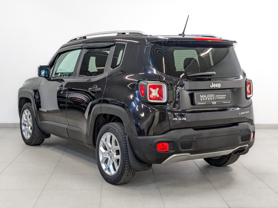 Jeep Renegade с пробегом в автосалоне Форис Авто