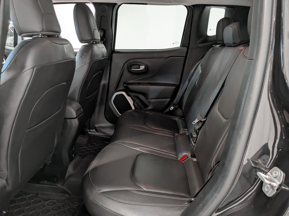 Jeep Renegade с пробегом в автосалоне Форис Авто