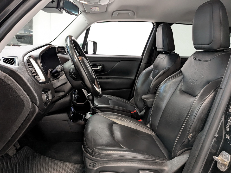 Jeep Renegade с пробегом в автосалоне Форис Авто