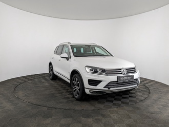 фото Volkswagen Touareg II 2016
