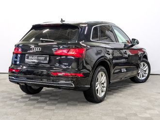 фото Audi Q5 (B9) 2020