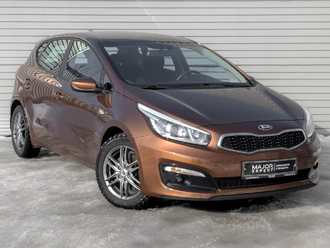 фото Kia Cee`d II 2017