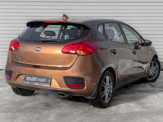 фото Kia Cee`d II 2017