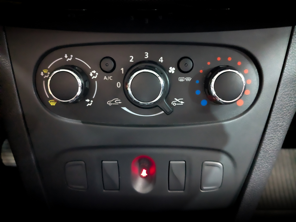 Renault Logan с пробегом в автосалоне Форис Авто