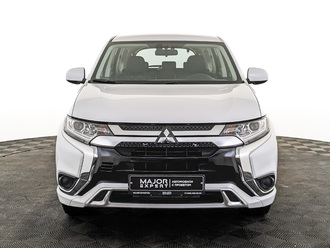 фото Mitsubishi Outlander III 2022