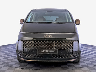 фото Hyundai Staria 2021