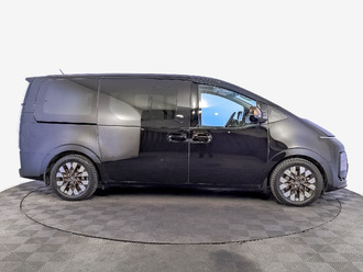 фото Hyundai Staria 2021