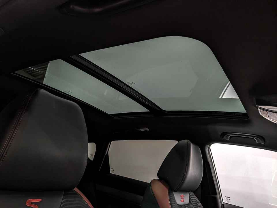 Geely Coolray с пробегом в автосалоне Форис Авто