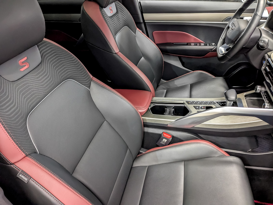 Geely Coolray с пробегом в автосалоне Форис Авто