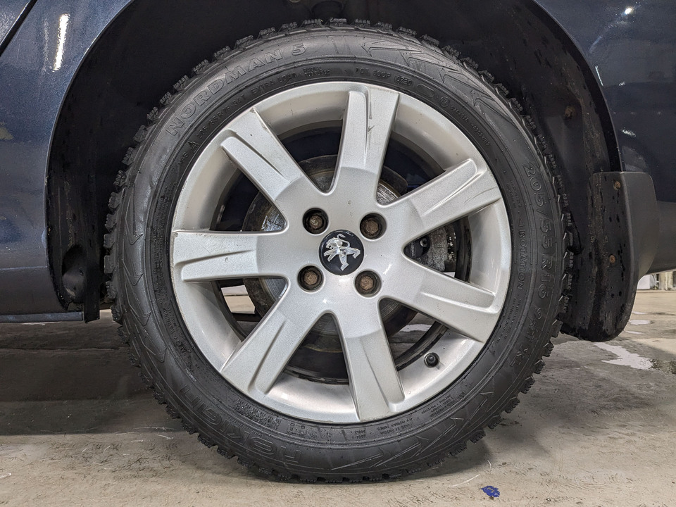 Peugeot 408 с пробегом в автосалоне Форис Авто