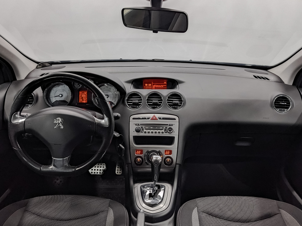 Peugeot 408 с пробегом в автосалоне Форис Авто