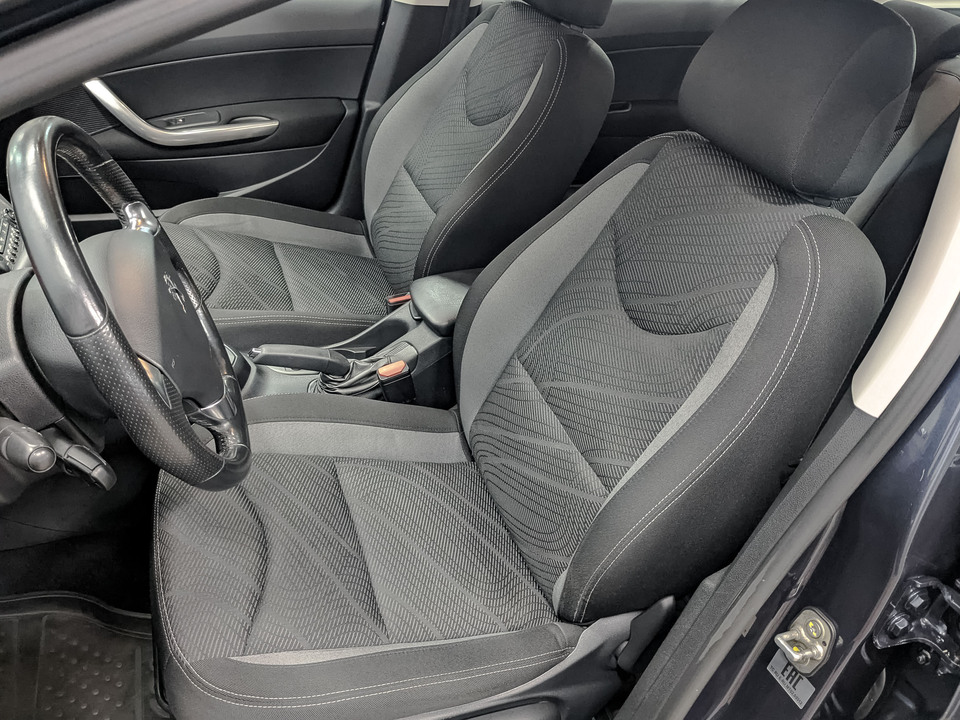 Peugeot 408 с пробегом в автосалоне Форис Авто